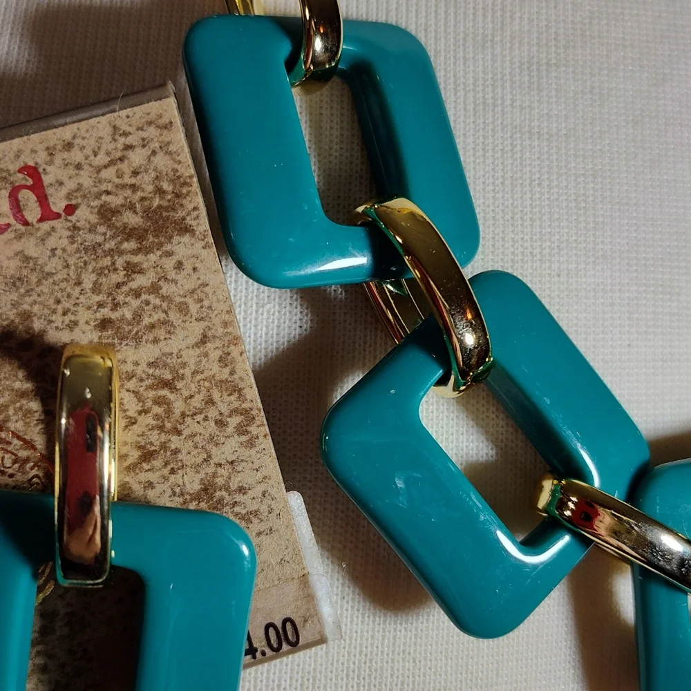 Ruby Rd. Gold and Turquoise Necklace Earring Set - Picture 2 of 3
